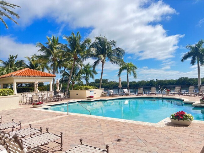 Building Photo - 13627 Deering Bay Dr