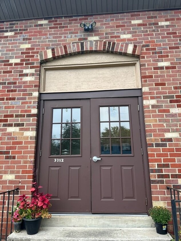 1 Bedroom Condo - 1 Bedroom Condo