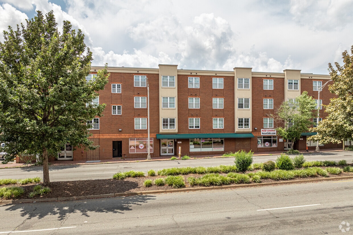 Cary Belvidere Apartments - Cary Belvidere Apartments