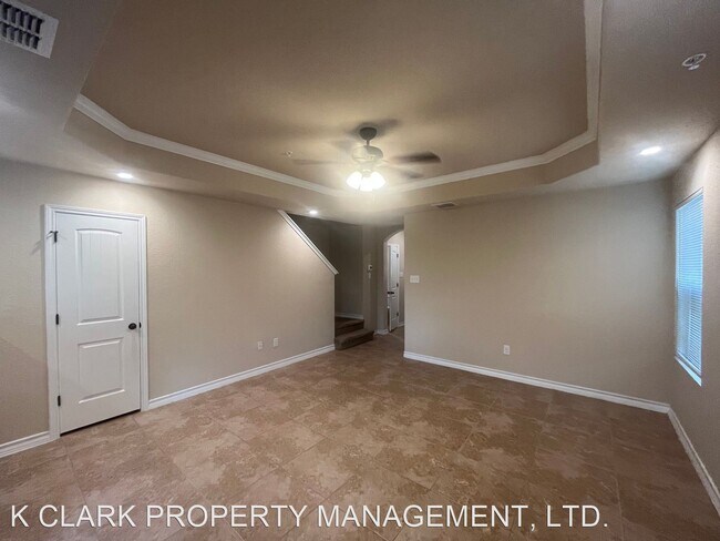 Foto del edificio - 3 br, 2.5 bath House - 6419 LUGLIO LANE  #101