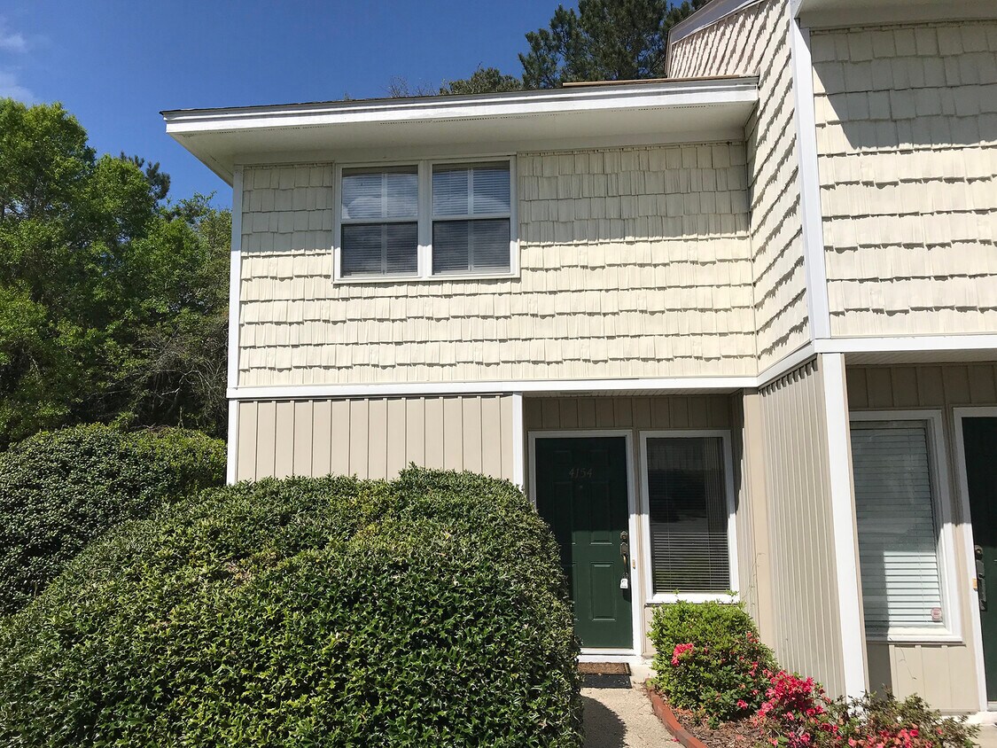 4154 Spirea Dr, Wilmington, NC 28403 Townhome Rentals in Wilmington