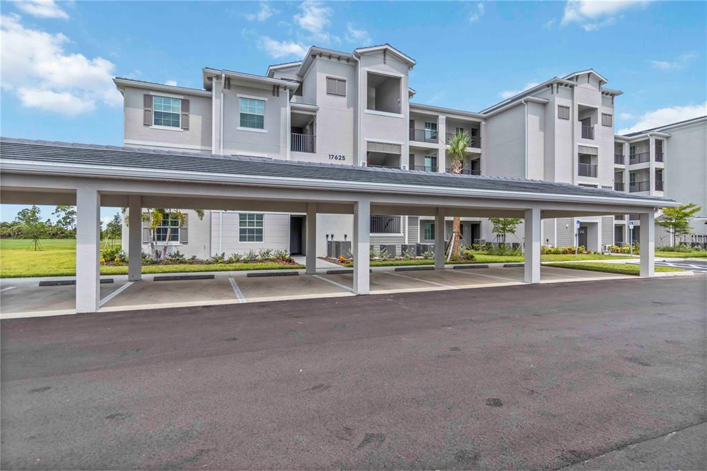 Foto principal - 17625 Opal Sand Dr
