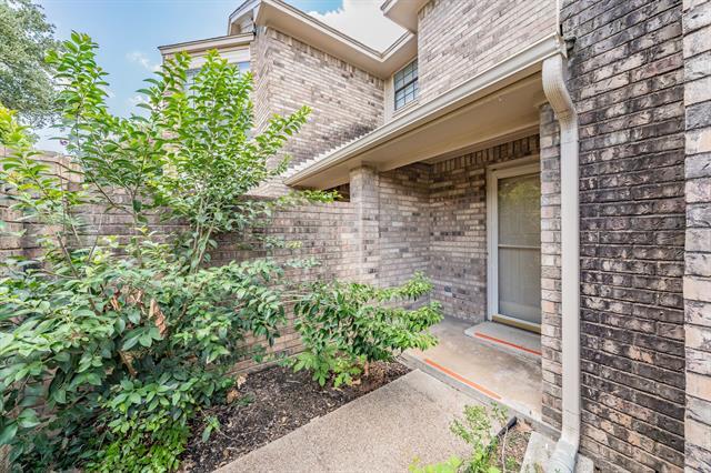 Building Photo - 6304 Seabrook Dr