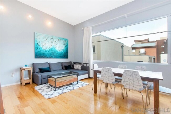 Building Photo - Live in the Heart of Little Italy! 2BD/2BA Modern Condo!