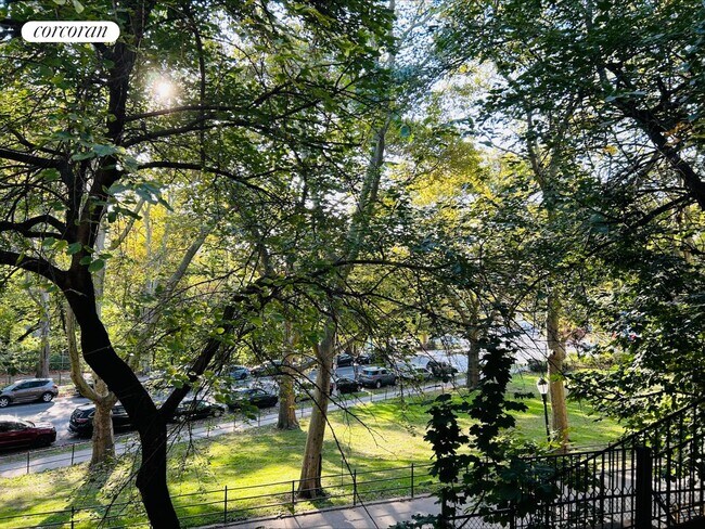 Foto del edificio - 918 St Nicholas Ave