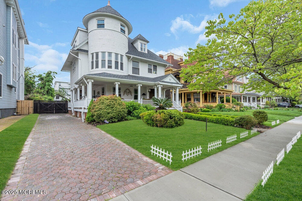 Foto principal - 304 8th Ave