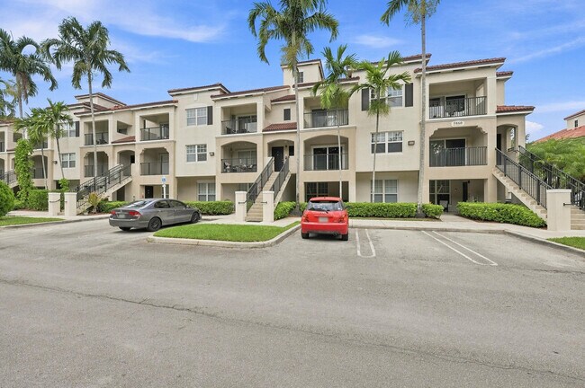 Foto del edificio - 5860 W Sample Rd