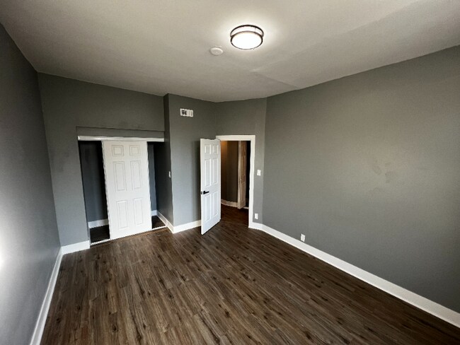 Building Photo - 3839 W Flournoy St