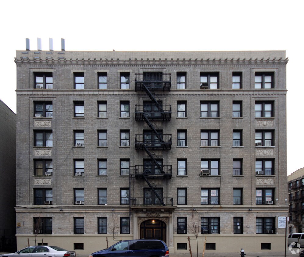 612 West 178th St - 612 W 178th St