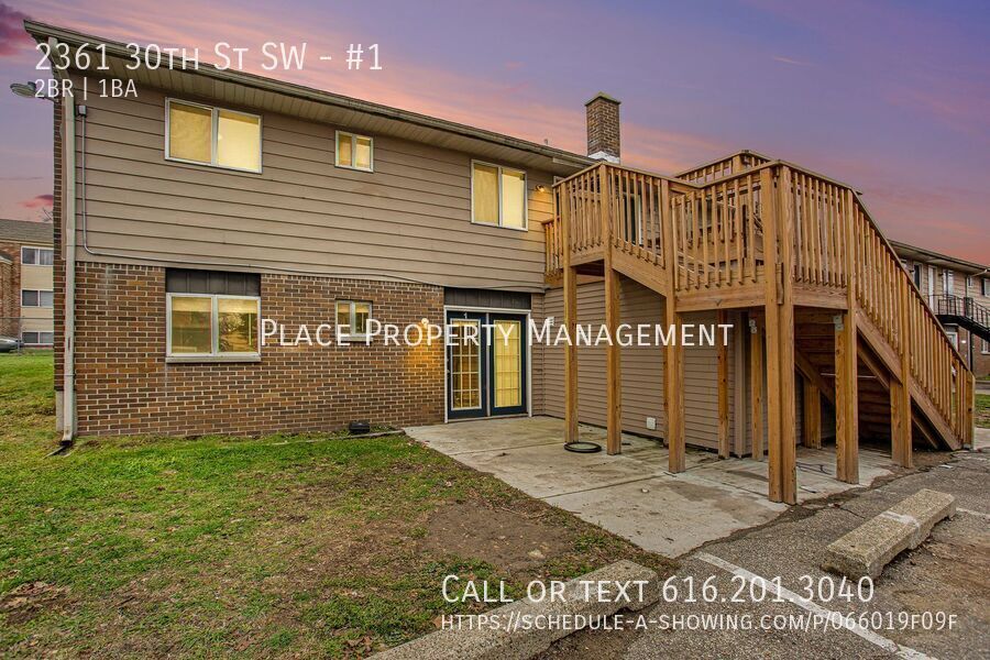 Foto principal - 2361 30th St SW