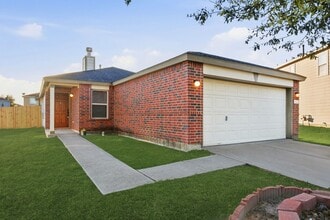 Building Photo - 20615 Moonrise River Ln