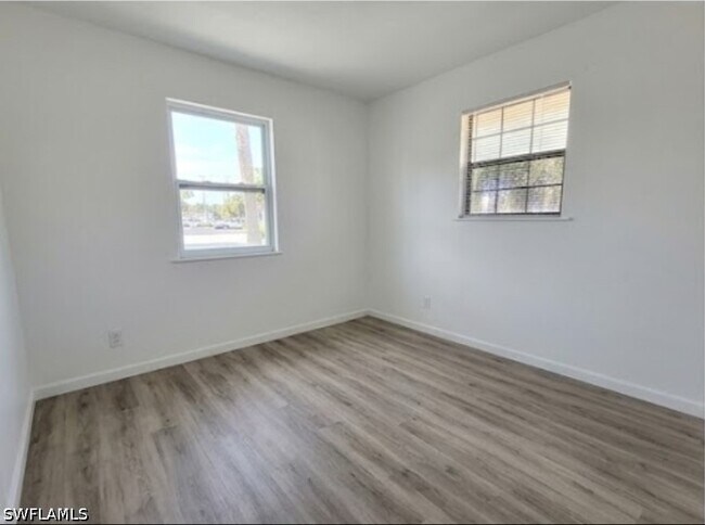 Building Photo - 11535 Chapman Ave