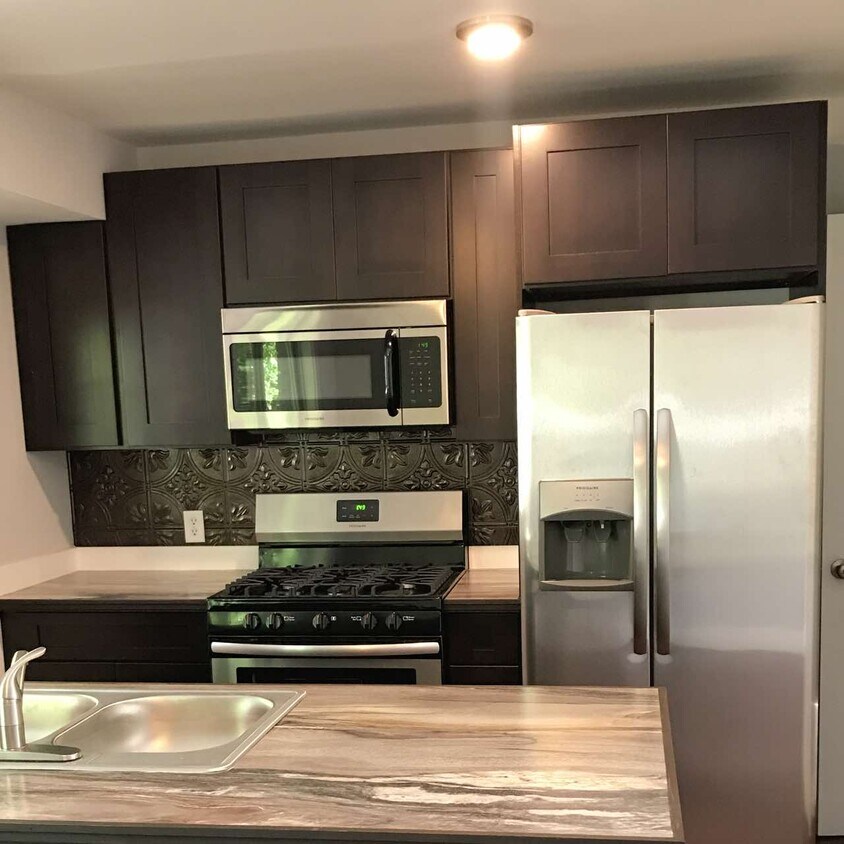 Foto principal - 38448 Meadowdale St