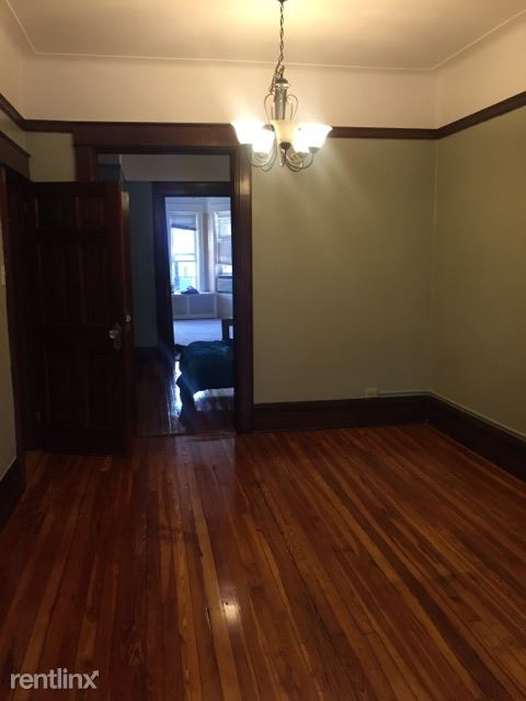 Building Photo - 554 Bay Ridge Pky