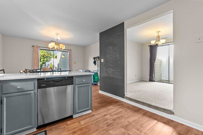 Building Photo - House for Rent in Virginia Beach!