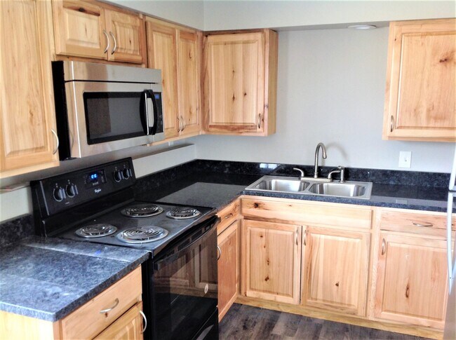 Foto del edificio - 1306-1308 N. Stout Rd.