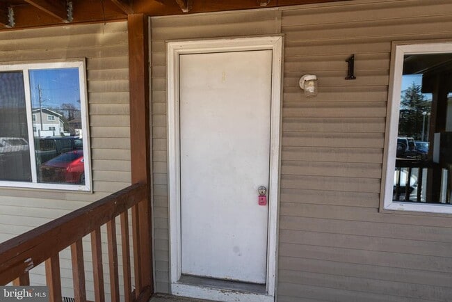 Foto del edificio - 516 Bay St