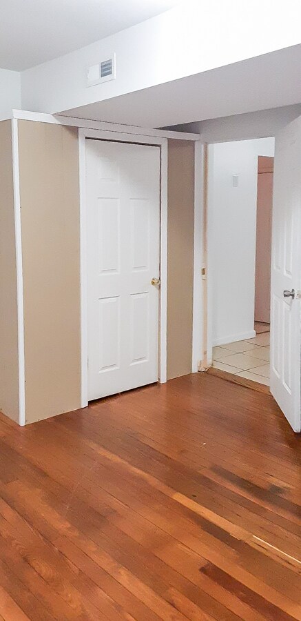 Foto del edificio - 1044 Farmer St