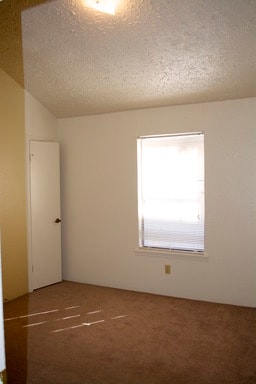 Building Photo - 1115 N LBJ Dr