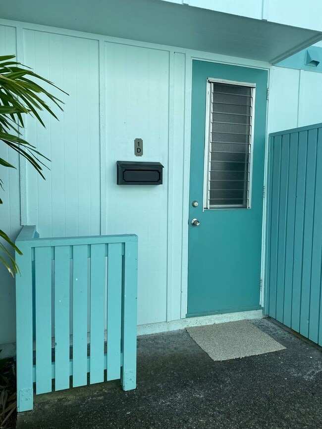 Building Photo - 188 Hale St