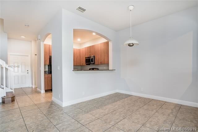 Building Photo - 2679 SW 99th Way  2679 Miramar FL 33025