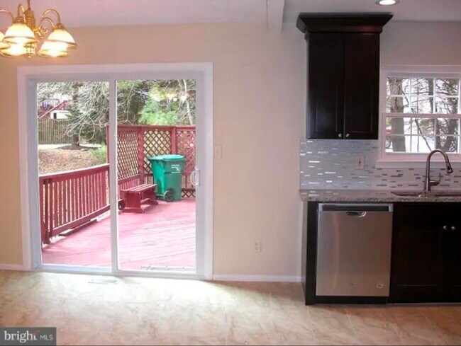 Foto del edificio - 1148 Knoll Mist Ln