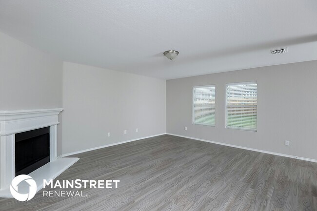 Foto del edificio - 1020 Junegrass Ln