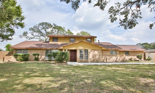 Building Photo - 6406 Ashton St