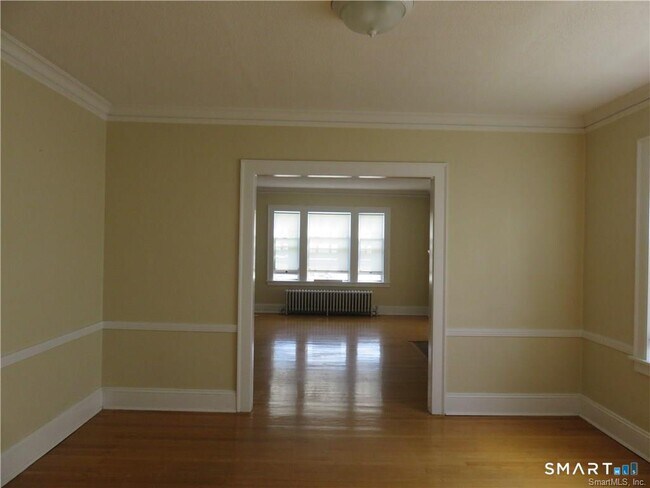 Foto del edificio - 139 Ardmore Rd