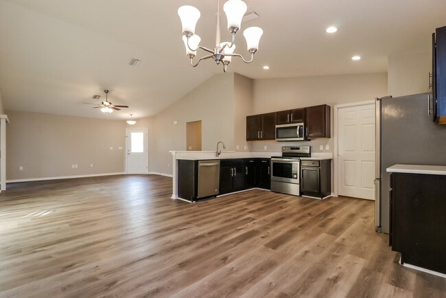 Building Photo - 6724 Bayston Hill Pl