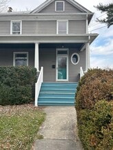 Building Photo - 527 Virginia Ave