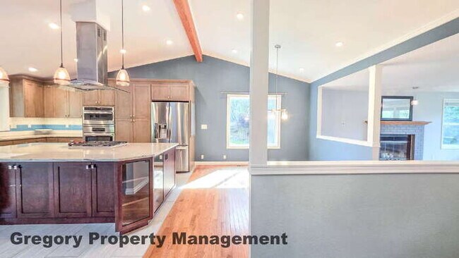 Foto del edificio - First Time Rental! Newly Remodeled 3bed 2bath Super clean home in top condition. Just under 1 acr...