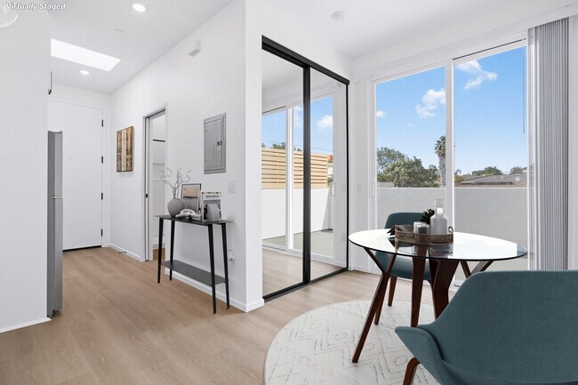 Estudio #205 - Twelve @ J