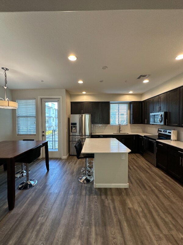 Foto del edificio - 2090 S Dorsey Ln
