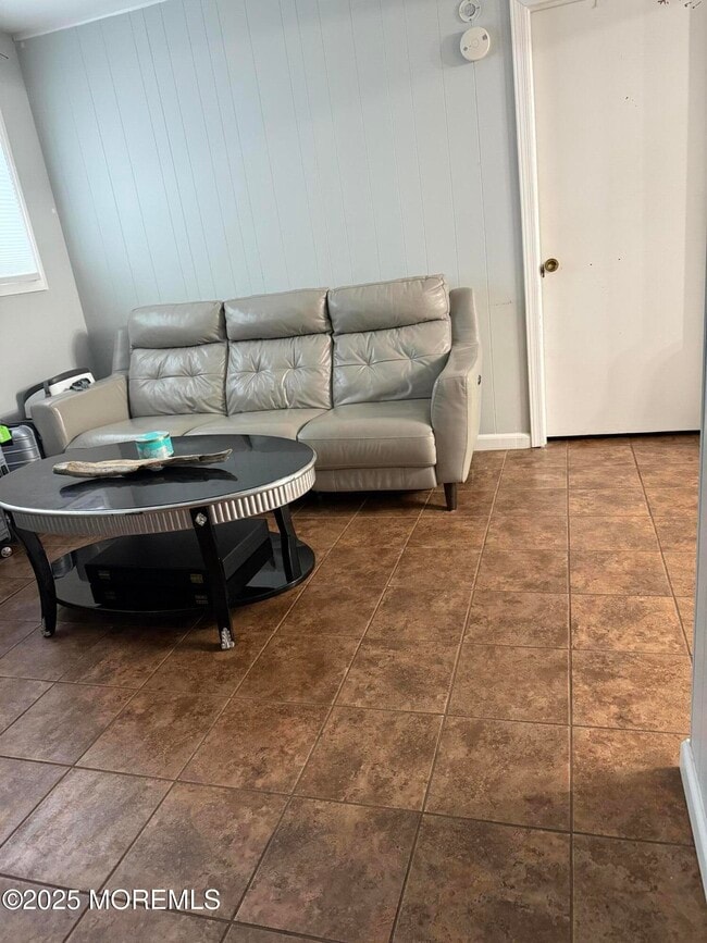 Building Photo - 17 Wyckoff St