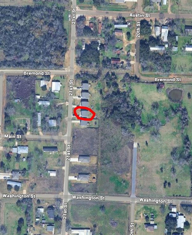 Building Photo - Spacious 4 Bed Home with Large Backyard Near Major Employers in Hempstead