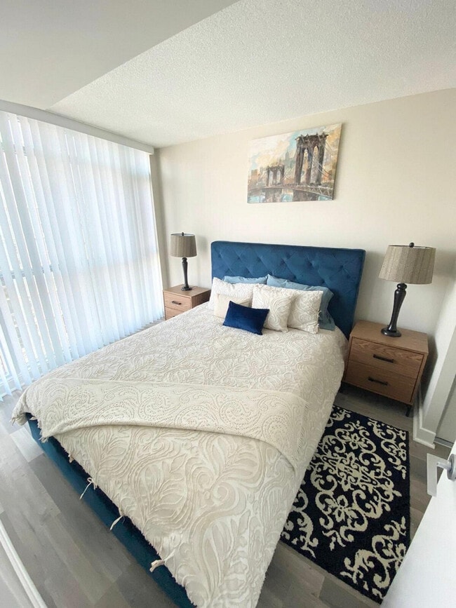 Building Photo - 21 Iceboat Terr