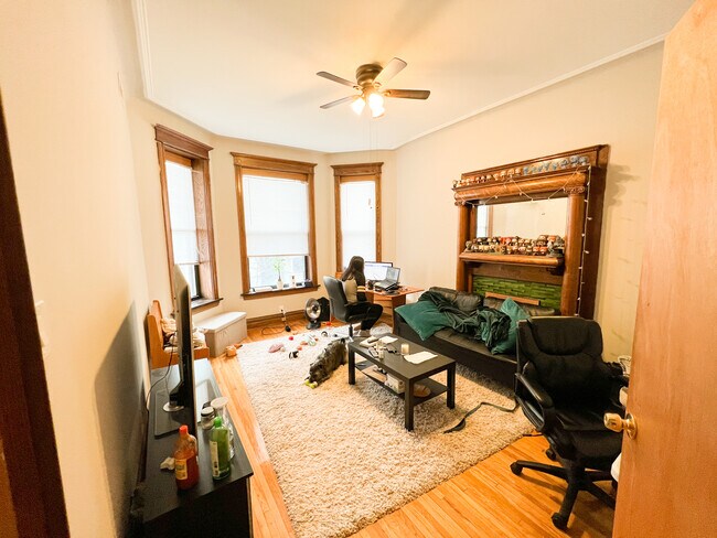 Foto del edificio - 3820 N Fremont St