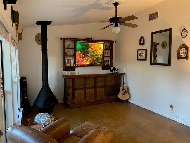 Foto del edificio - 704 Ramble Ln