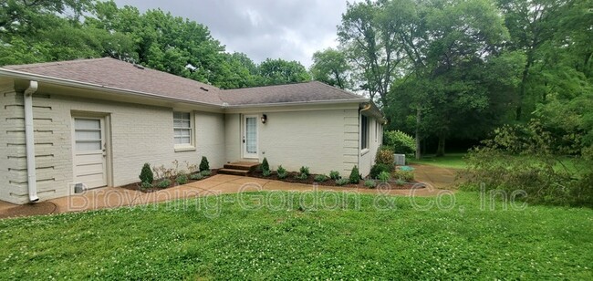 Building Photo - 1515 Harding Pl