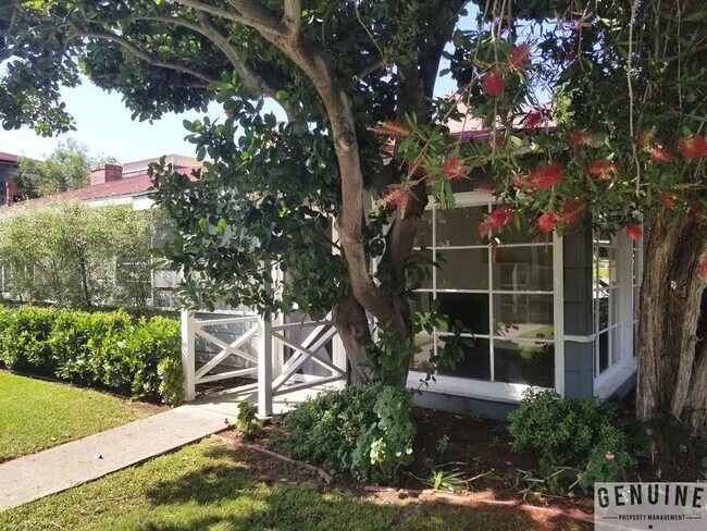 Building Photo - 610 Marguerite Avenue
