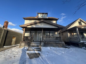 Building Photo - 3355 E 118th St