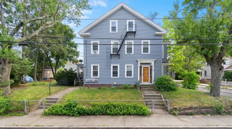 Photo - 30 Brown St (Pawtucket, RI)