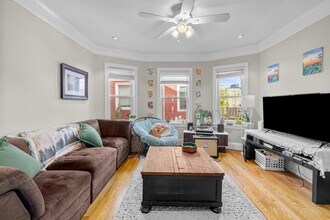 Building Photo - 28 Edison Green