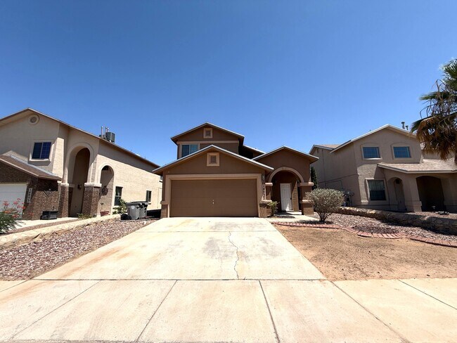 Building Photo - 14057 Tierra Delfin Dr