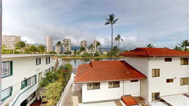 Foto del edificio - 445 Kaiolu St