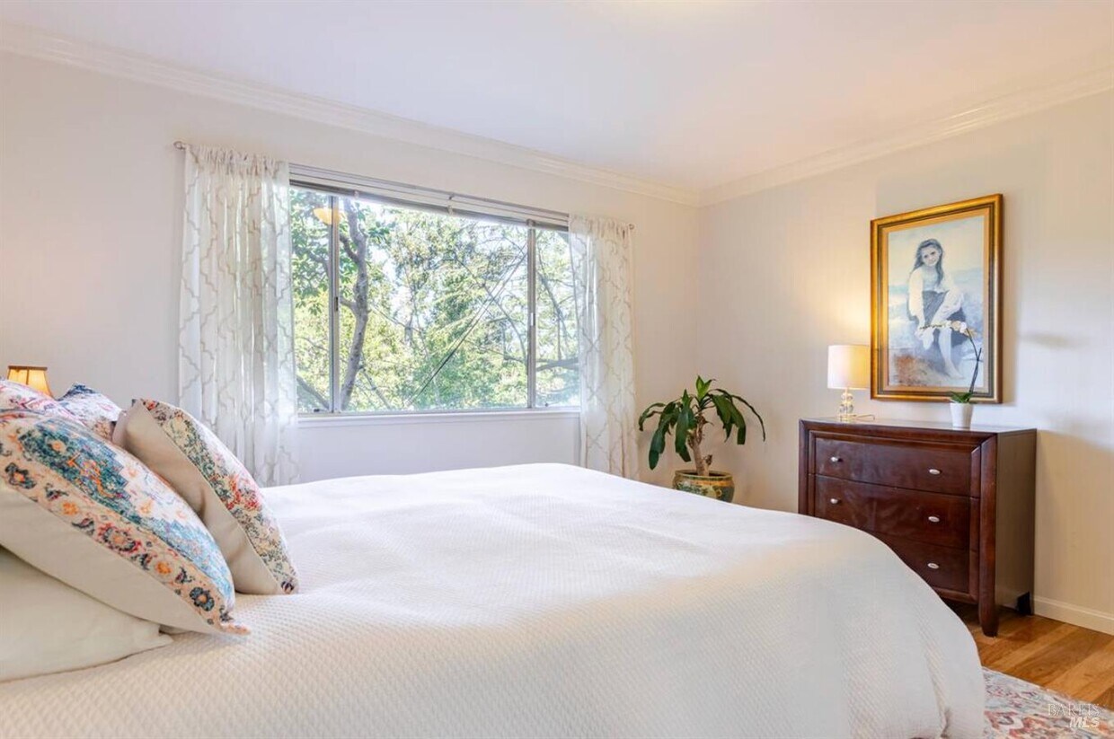 Foto principal - 74 Briar Rd