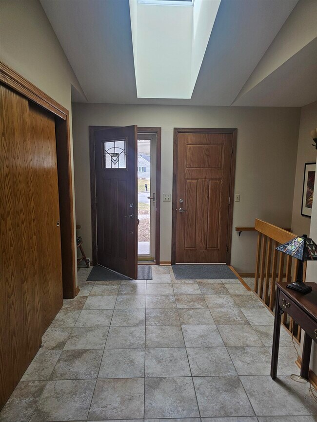 Foto del edificio - 17 Manchester Ct