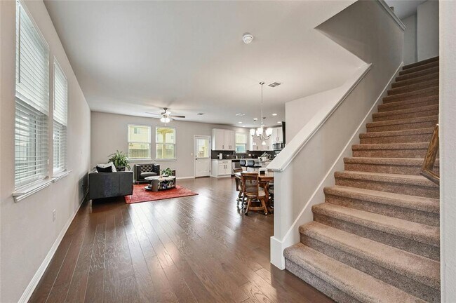 Building Photo - 6401 Arbor Crest Ln