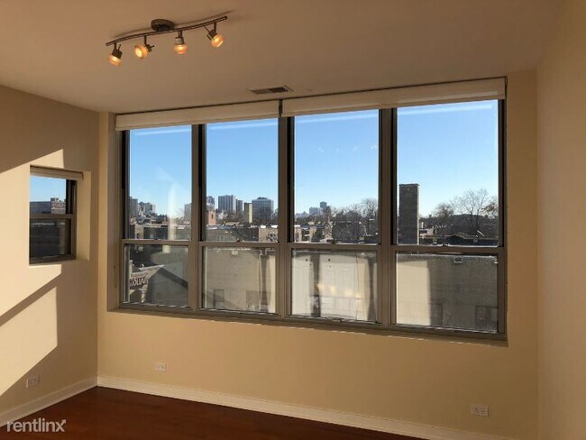 Foto del edificio - 4 br, 2.5 bath Condo - 6957 N Greenview 6B...